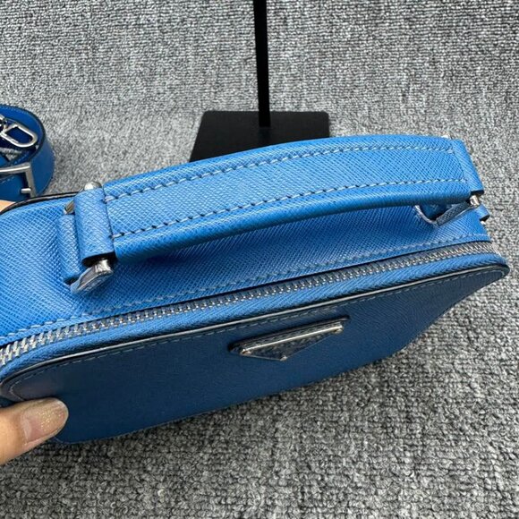 Prada Leather Shoulder Bag 650-081825 - Picture 9 of 13